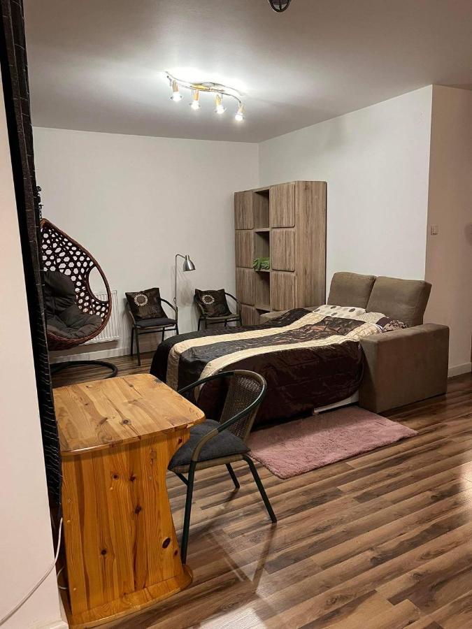 Apartment Choszczowka - Mieszkanie Przy Lesie